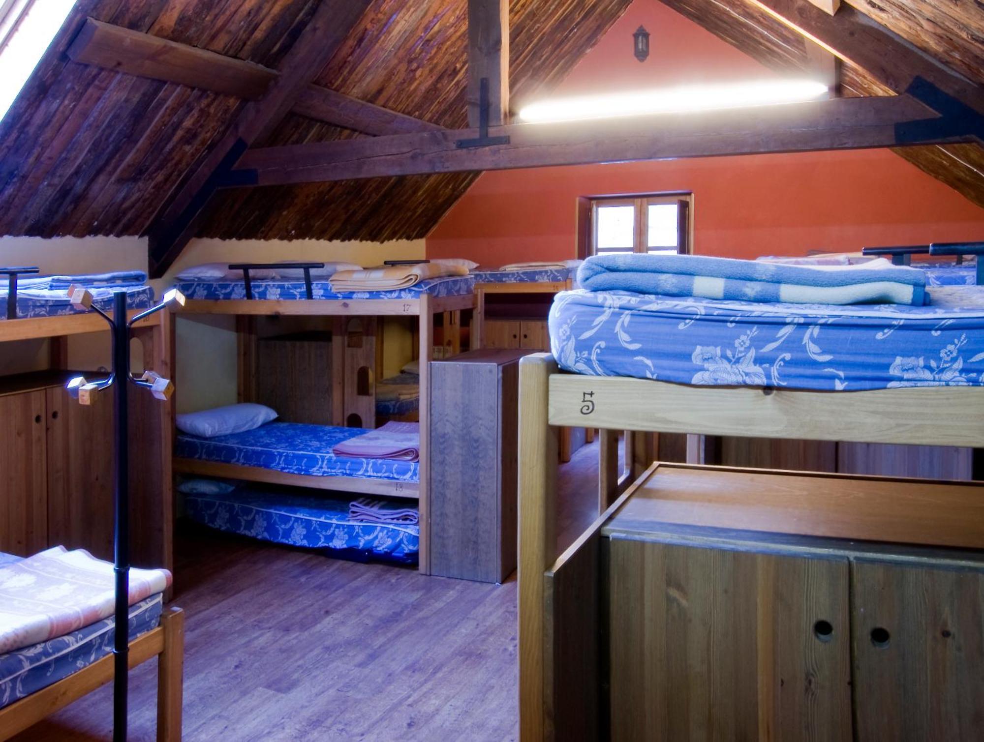 Albergue-Refugio Sargantana Canfranc Phòng bức ảnh