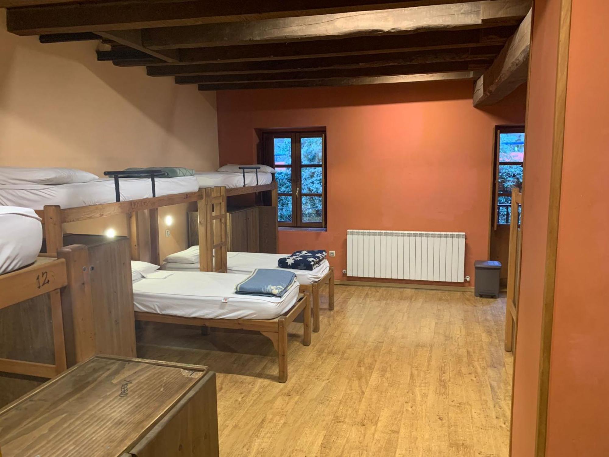 Albergue-Refugio Sargantana Canfranc Ngoại thất bức ảnh