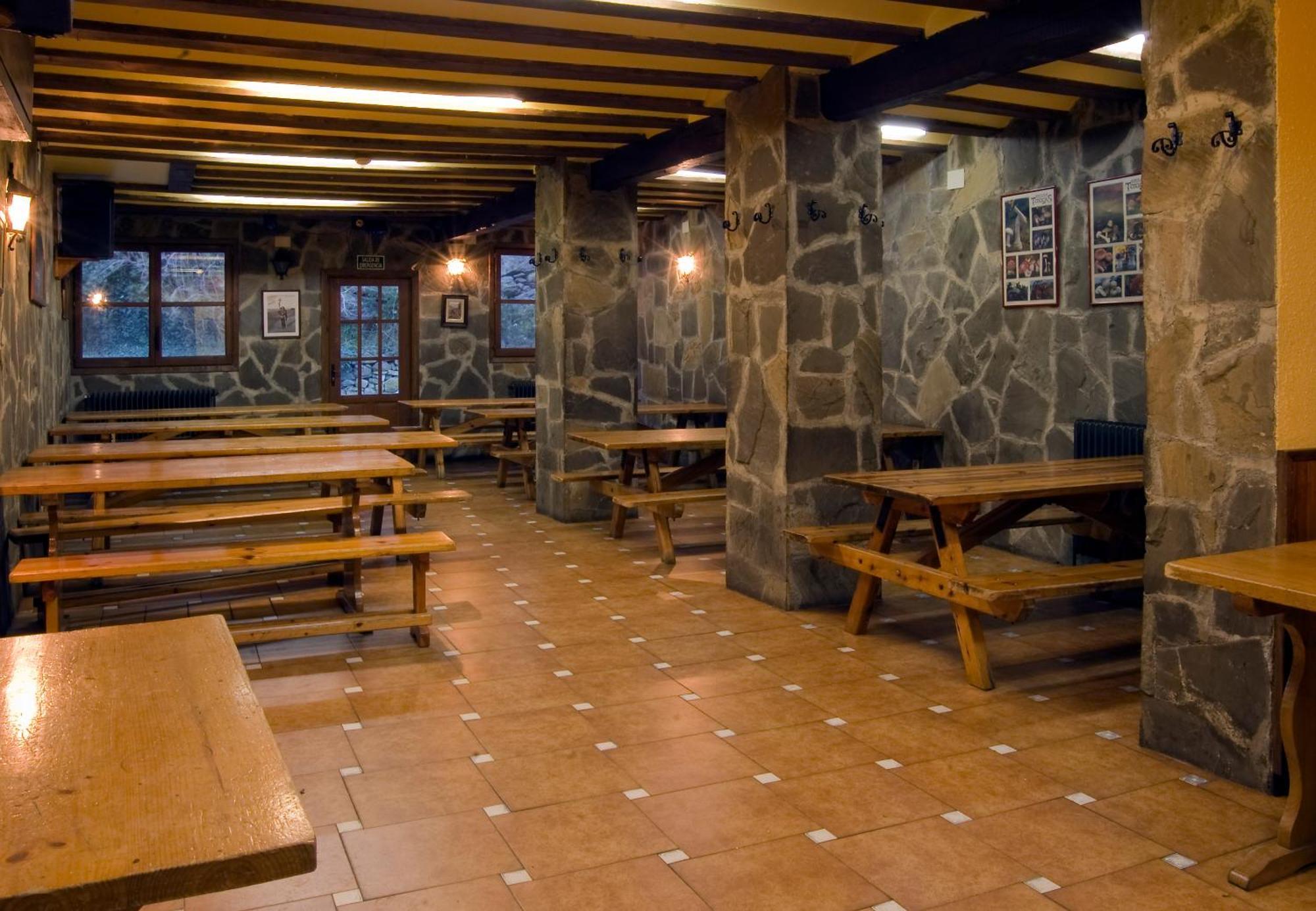 Albergue-Refugio Sargantana Canfranc Ngoại thất bức ảnh